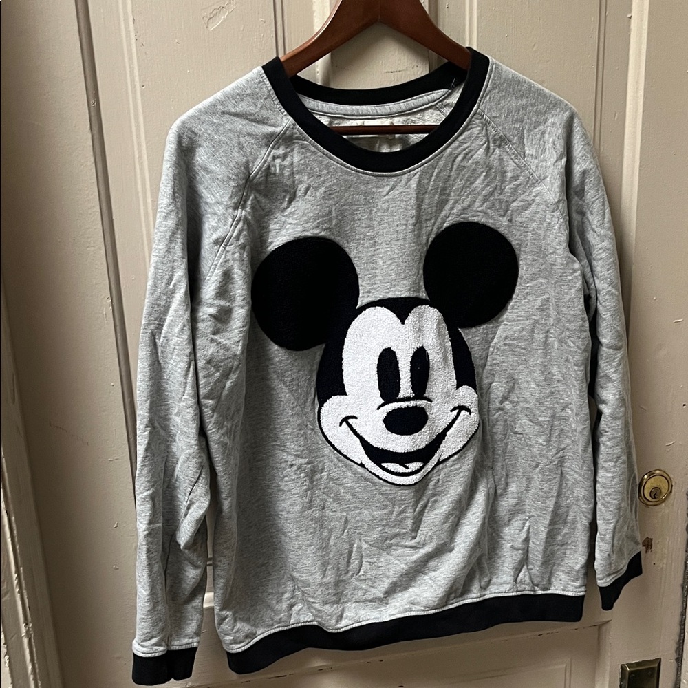 Monica & Andy Adult Medium Women’s Mickey Mouse Sweatshirt